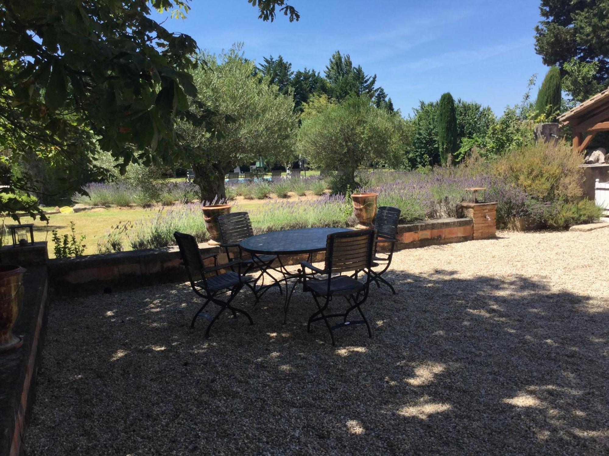 Typical Provencal Farm House Close To L'Isle Sur La Sorgue - 12 Persons カヴァイヨン エクステリア 写真