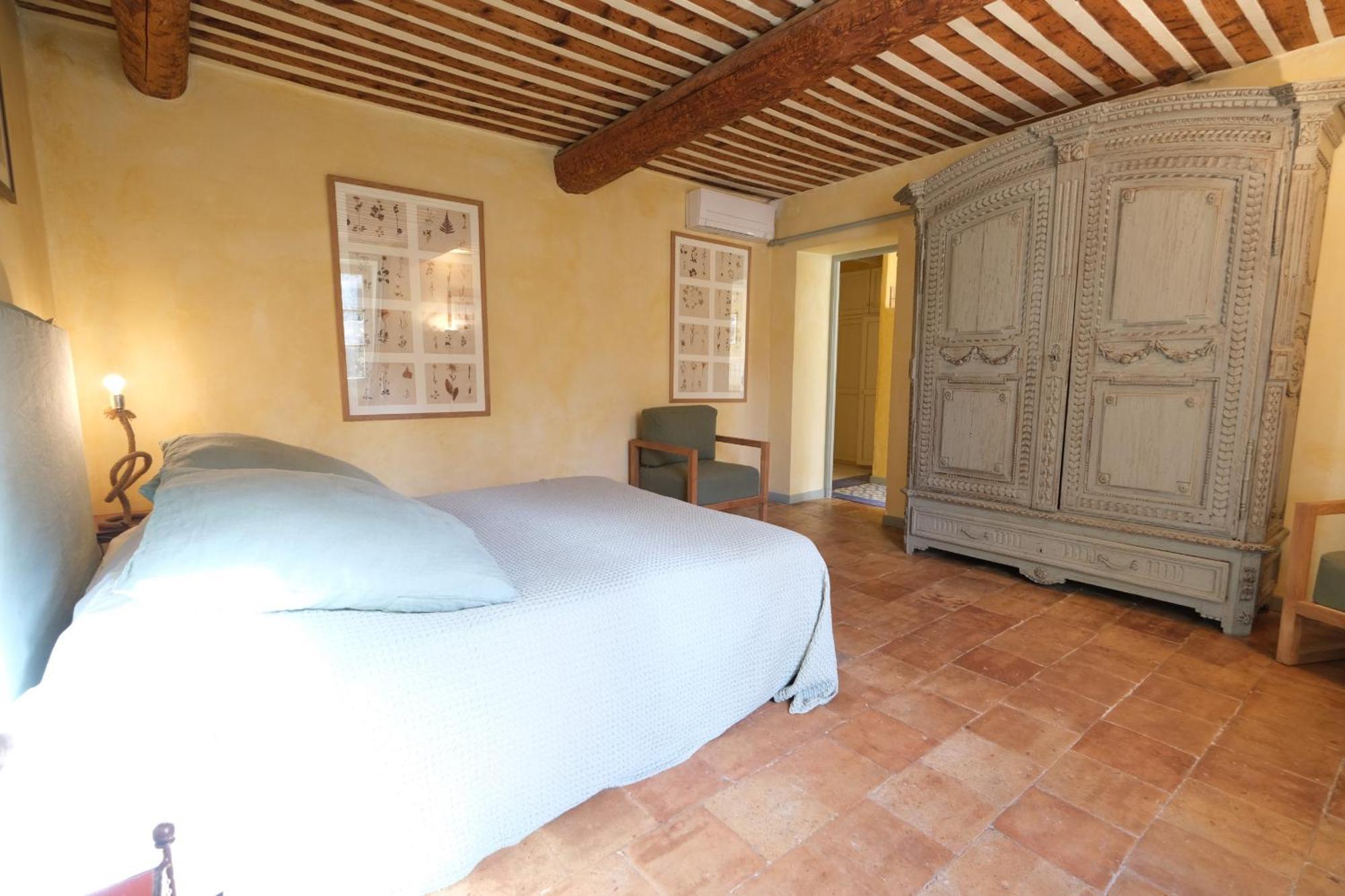 Typical Provencal Farm House Close To L'Isle Sur La Sorgue - 12 Persons カヴァイヨン エクステリア 写真