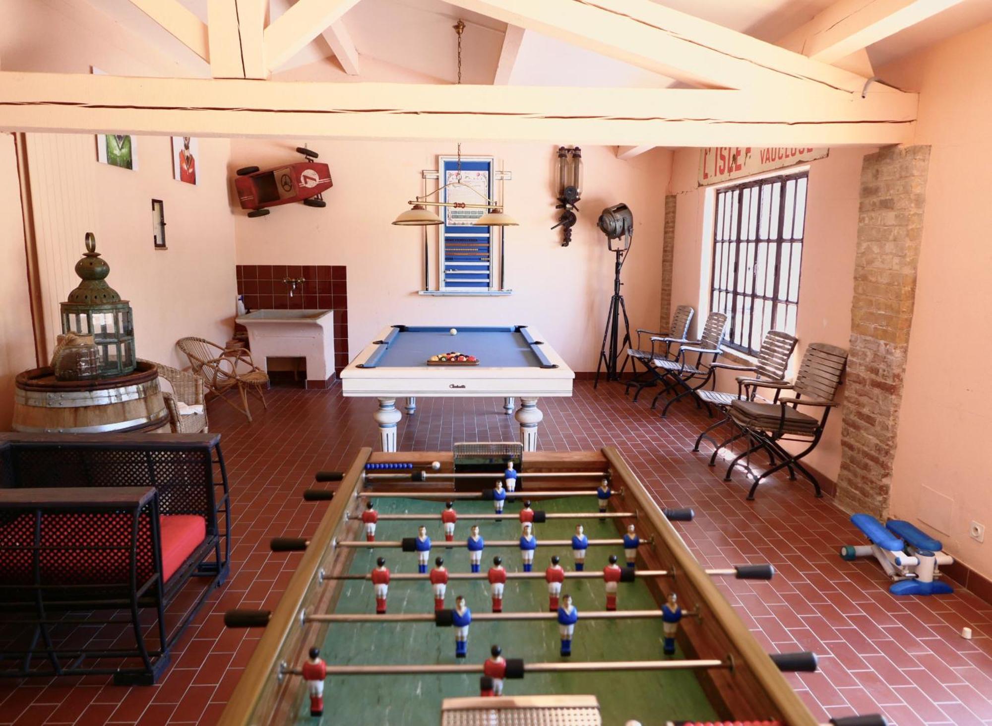 Typical Provencal Farm House Close To L'Isle Sur La Sorgue - 12 Persons カヴァイヨン エクステリア 写真